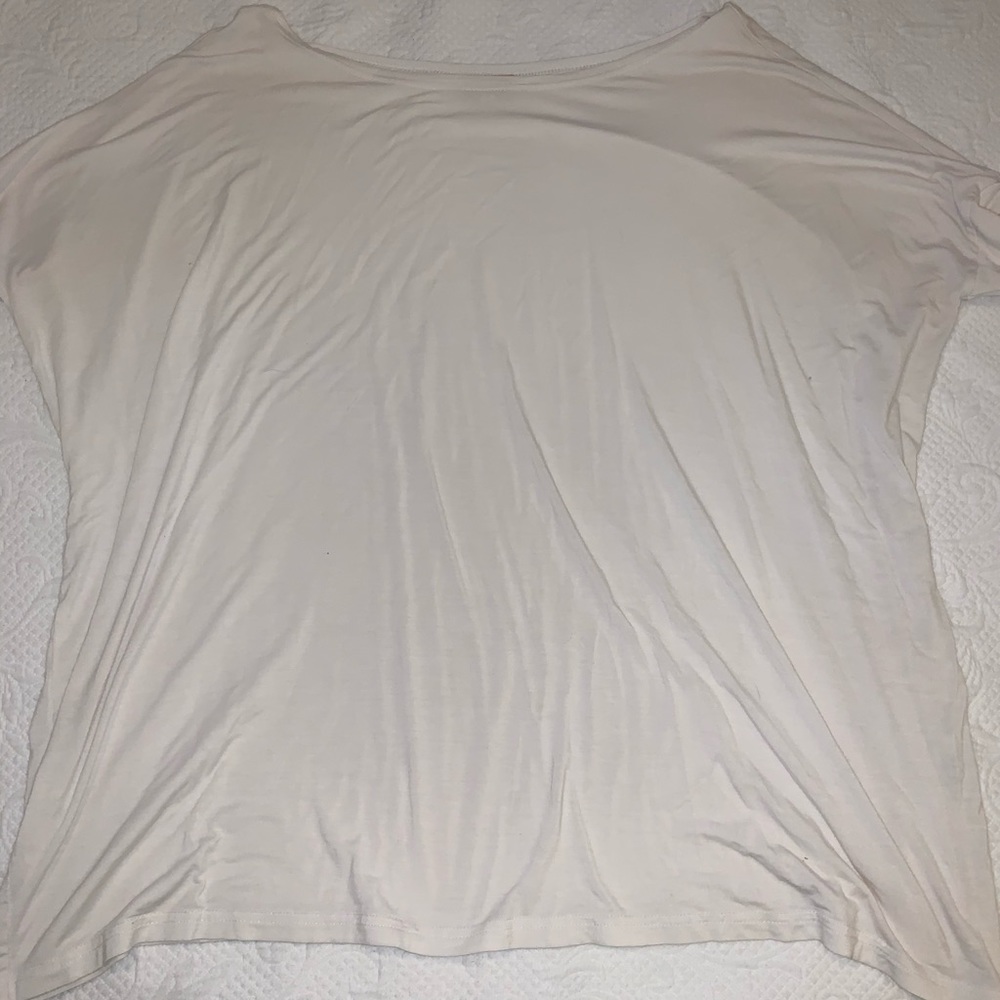 White Shortsleeved Piko